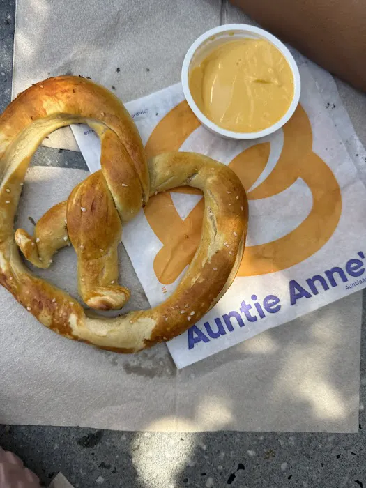 Auntie Anne's Picture 6