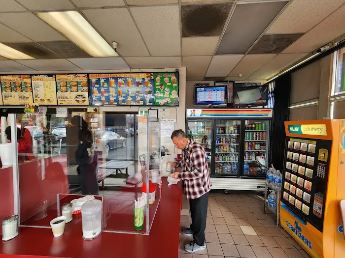 Donut Town Picture 9