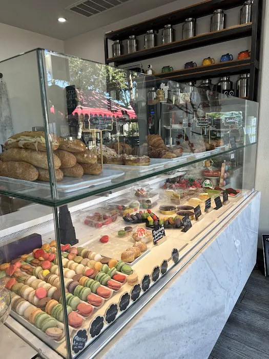 E Patisserie & Cafe Picture 5
