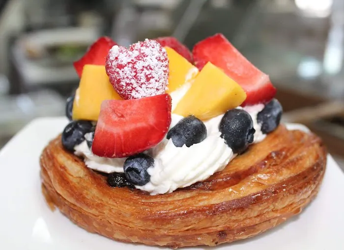 E Patisserie & Cafe Picture 6