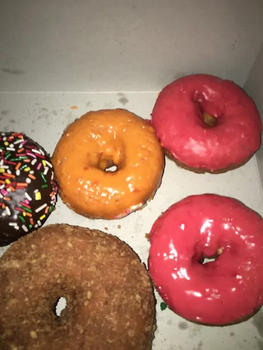 Yong's Donuts and Cookies Picture 6