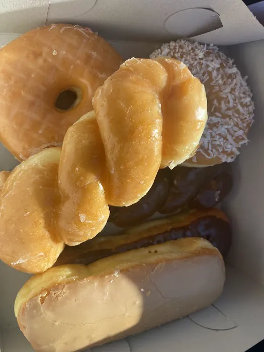 Yong's Donuts and Cookies Picture 9