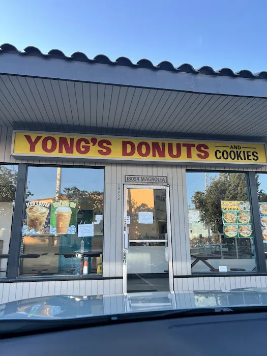Yong's Donuts and Cookies Picture 3