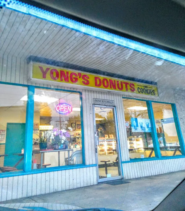 Yong's Donuts and Cookies Picture 4