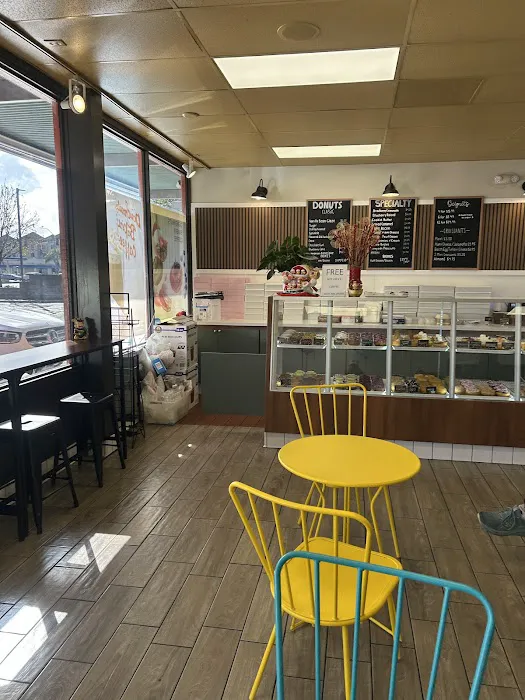 Jayden's Donuts Picture 5