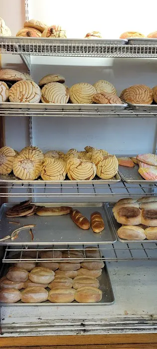 Chelos Panaderia Picture 1