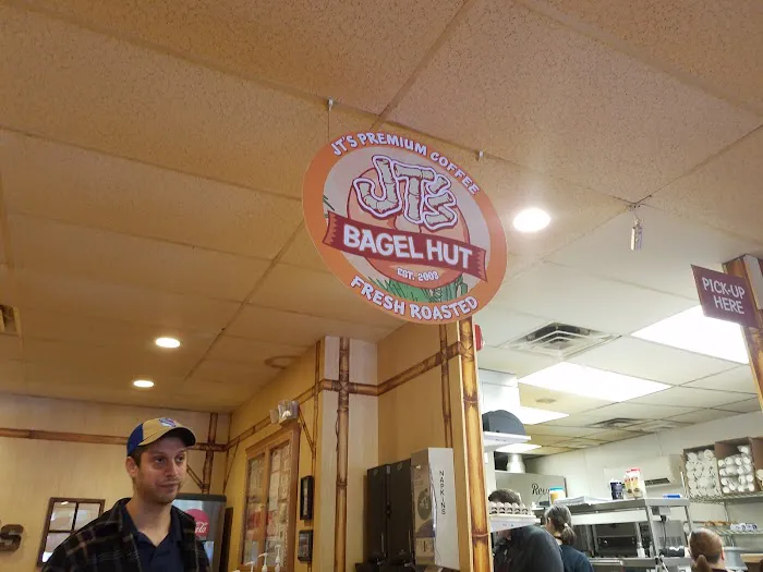JT's Bagel Hut Picture 5