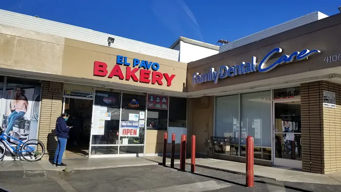 El Pavo Bakery Picture 6
