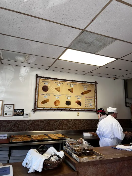 Taron Bakery Picture 6