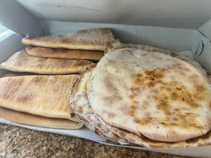 Taron Bakery Picture 8