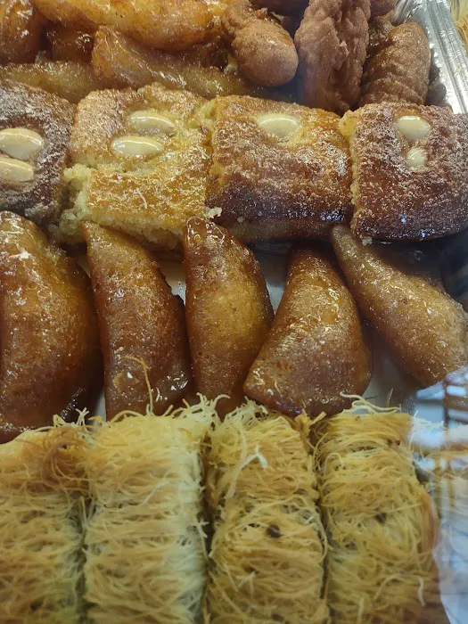 Sarkis Pastry Picture 4