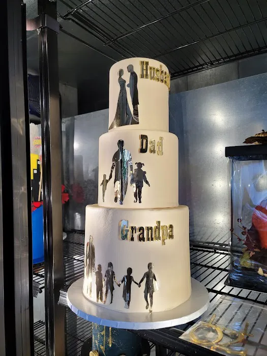YUMMY Custom Cakes Picture 6