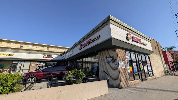 Donut Factory Picture 8