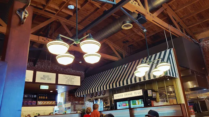 Belle's Delicatessen & Bar Picture 9