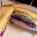 Belle's Delicatessen & Bar