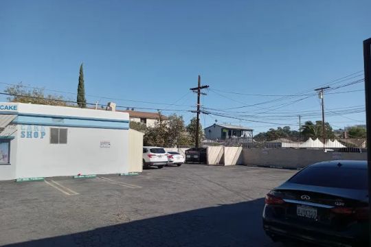 Sam's Armenian Bakery