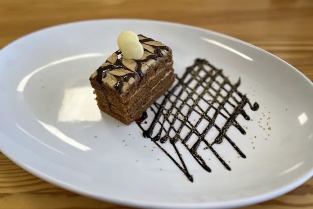 Lahmajun Bakery