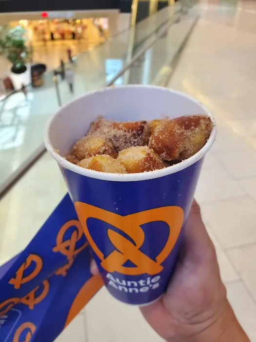 Auntie Anne's Picture 7