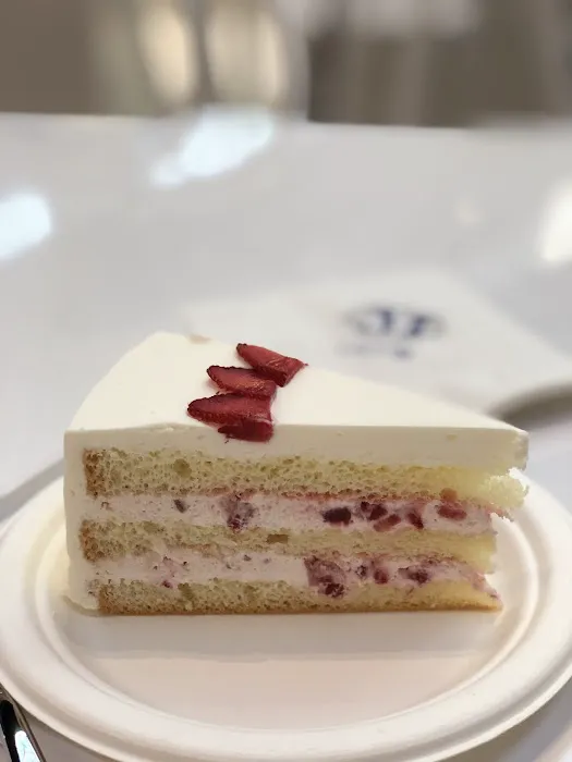 Lady M Cake Boutique - Arcadia Picture 1