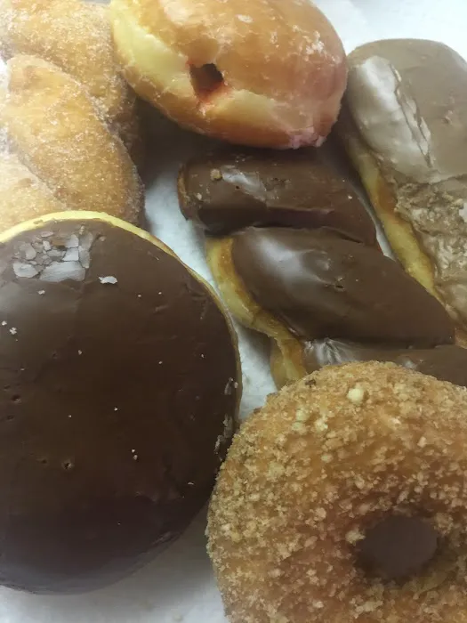 Henry's Donuts Picture 1