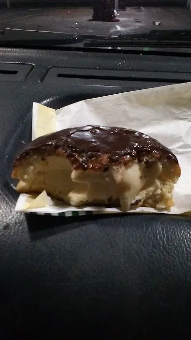 Winchell's Picture 10