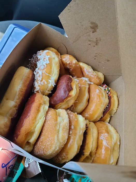 Kings Donuts & Bagels Picture 8