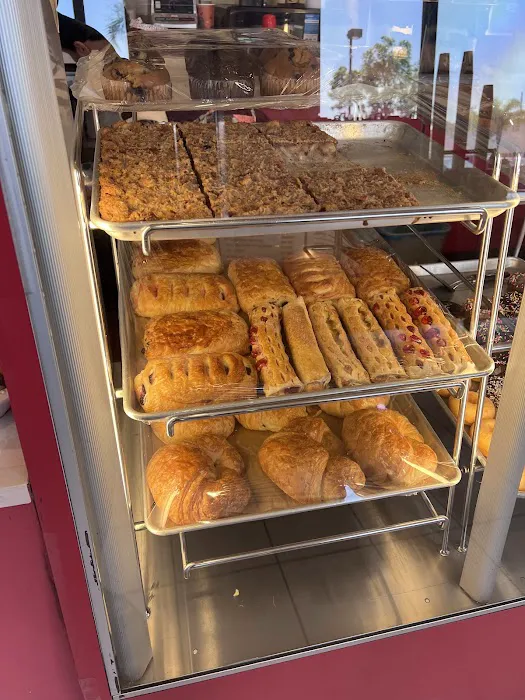 ORO Donuts Picture 8