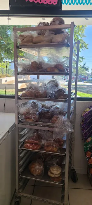 Rosario's Bakery Picture 1