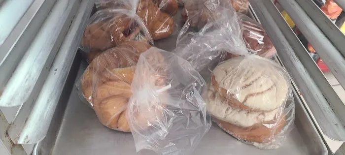 Rosario's Bakery Picture 9