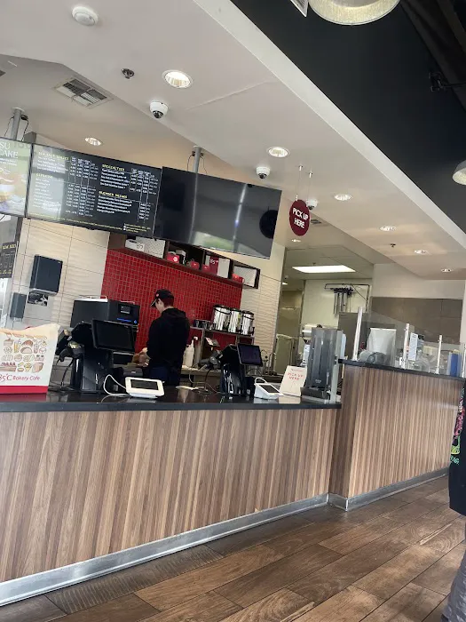 85°C Bakery Cafe - Fountain Valley Picture 9