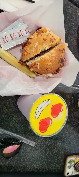 HB Bagels & Cafe Picture 6