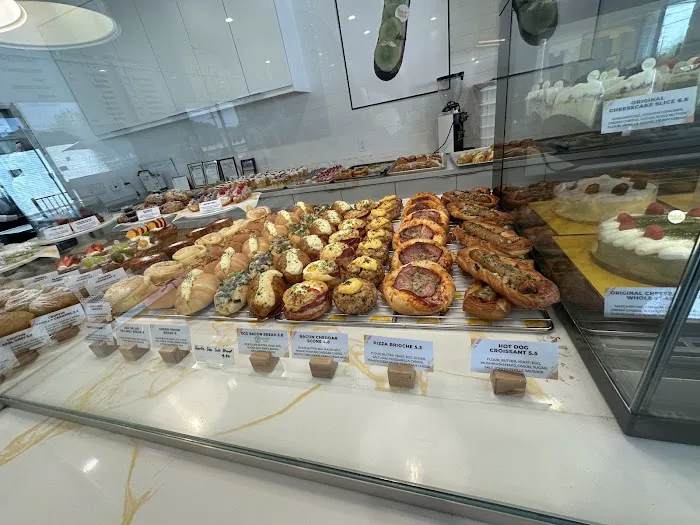 Bag of Cakes Picture 8