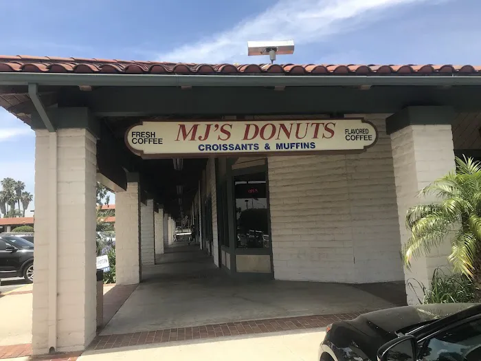 M J's Donuts Picture 8