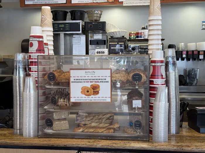 Avalon Bagels to Burgers Picture 6