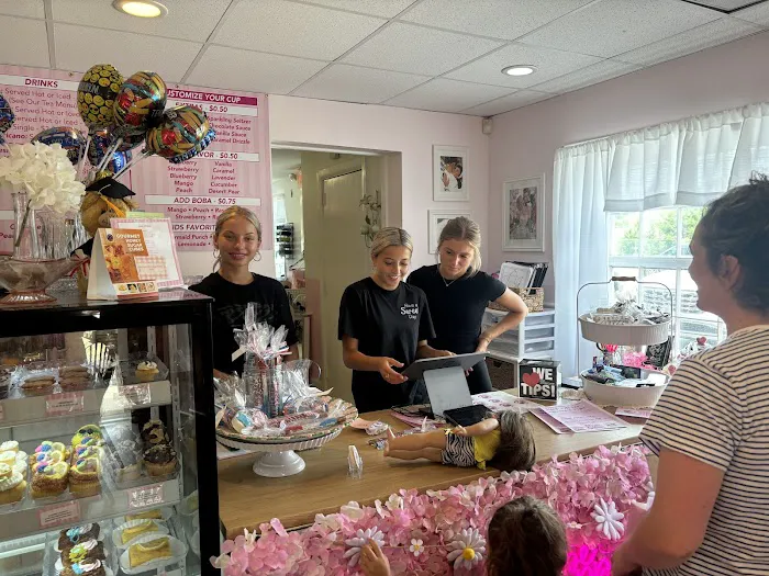 A Sweet Memory Cake Shoppe and Tea Room Picture 2