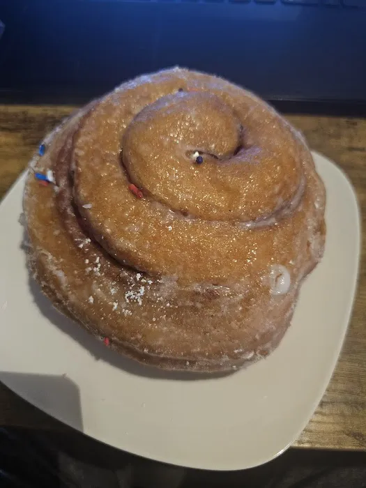Village Donut Shop Picture 7