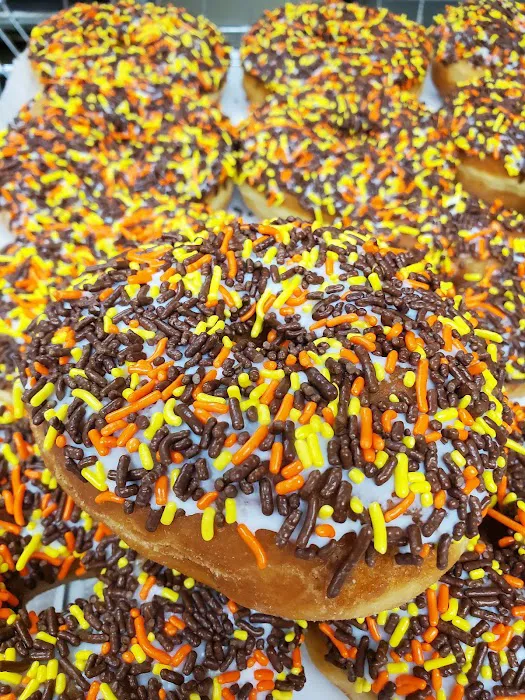 Village Donut Shop Picture 2