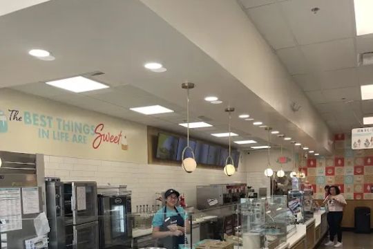 Cinnabon