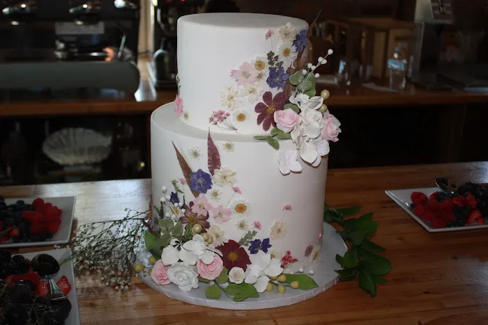 Fancy Cakes Picture 4