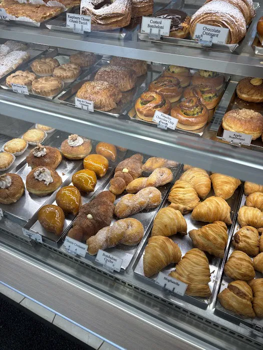 Brunos Bakery NYC Picture 10