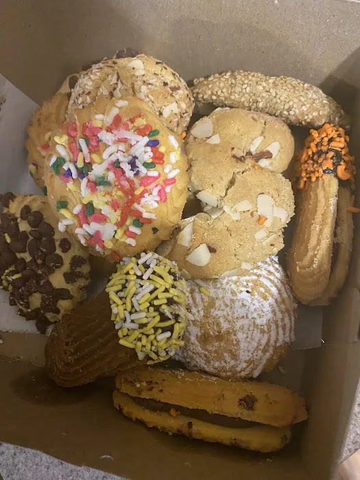 La Dolce Bakery Picture 8