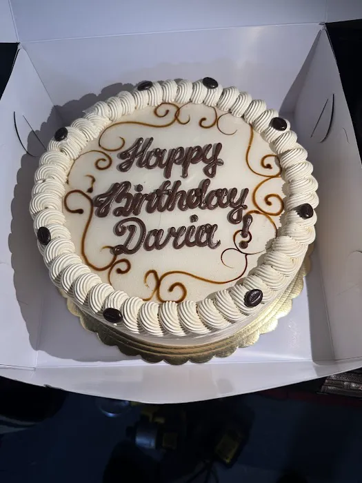 Karina's Cake House Picture 9