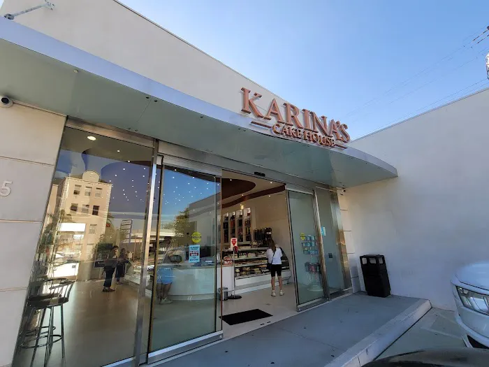 Karina's Cake House Picture 6