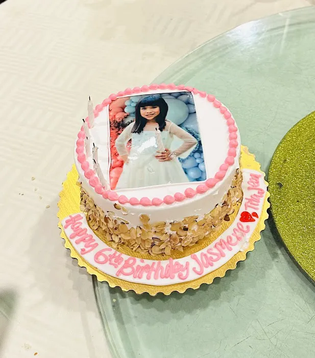 Ruby Bakery Picture 3