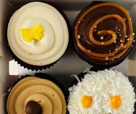 Dots Cupcakes & Cafe