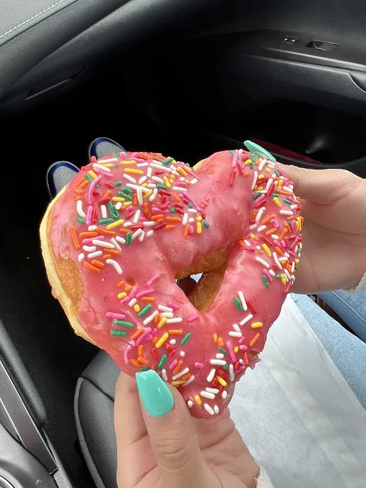 A & P Donuts Picture 6