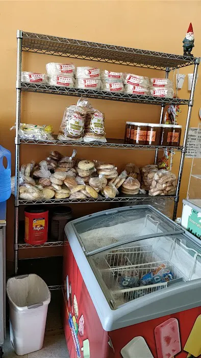 Sandy's Bakery Picture 1