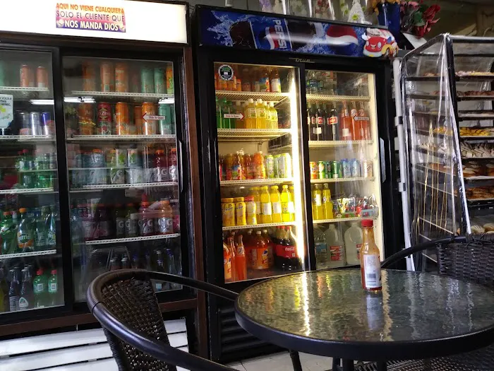 Sonia's Bakery Central American Picture 9