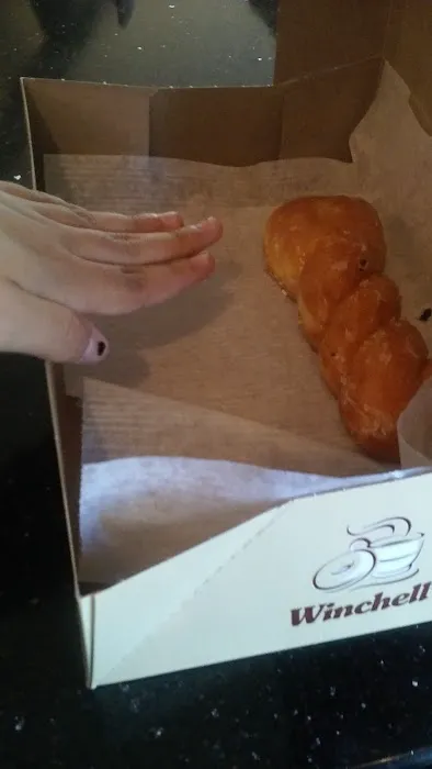 Winchell's Donut House Picture 10