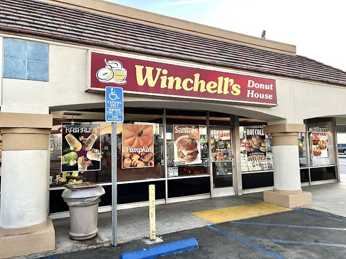 Winchell's Donut House Picture 2